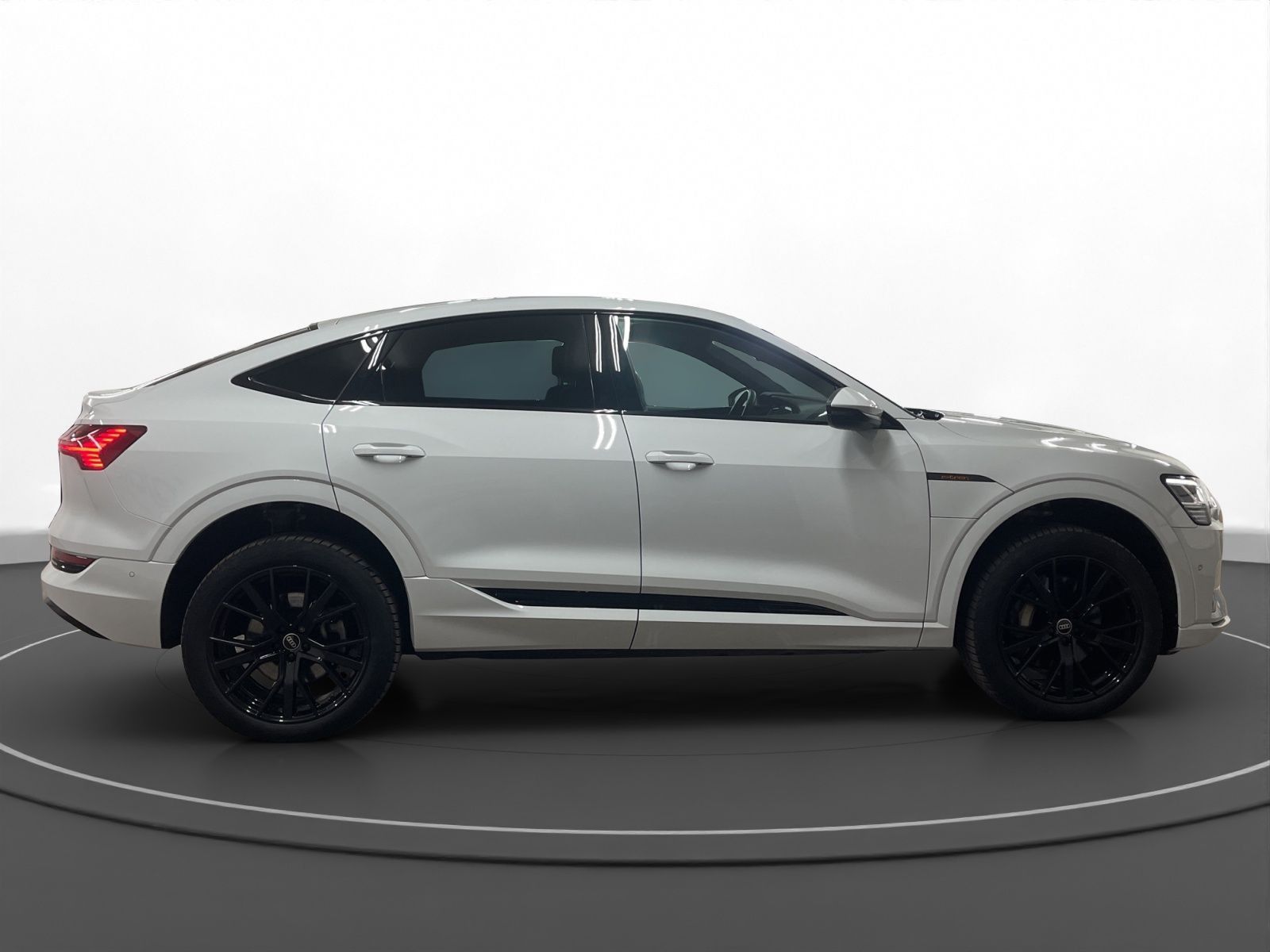 Audi e-tron sportback 55 qu. advanced AHK LED LM 21" foto 7