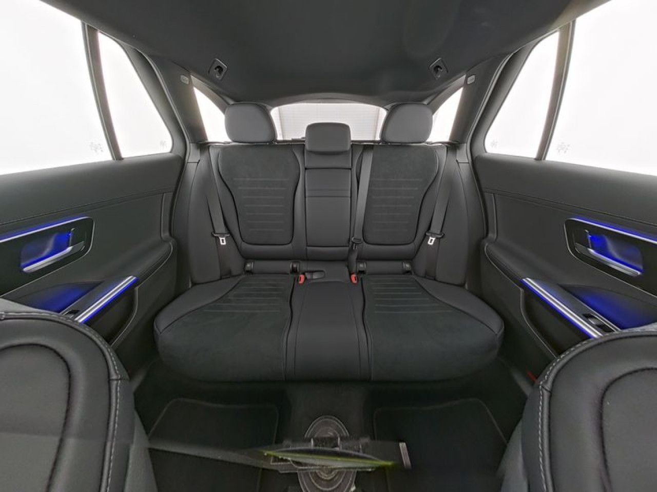 Mercedes-Benz C 300 T+AMG+360°KAM+WINTER-P.+EASYPACK foto 10