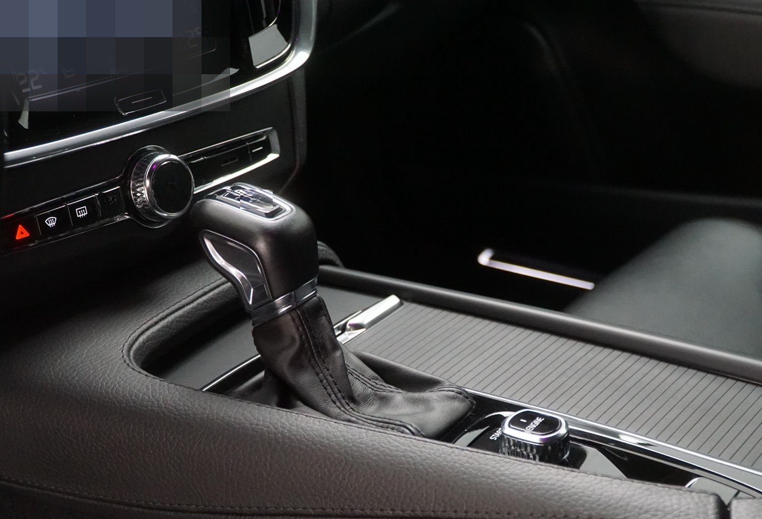 Volvo V90 Cross Country AWD Allrad! Osmium grey! foto 17