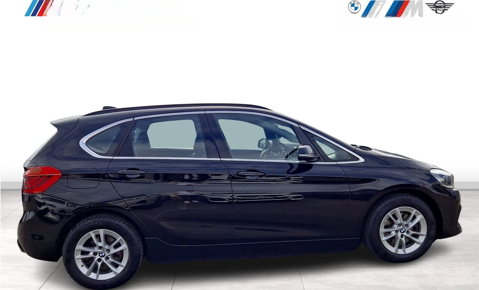 BMW 220d Active Tourer DAB LED AHK Klimaaut. PDC foto 6