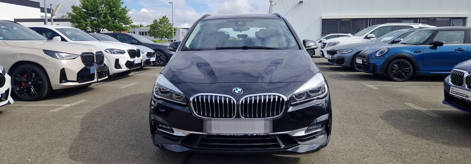 BMW 220d Active Tourer DAB LED AHK Klimaaut. PDC foto 8