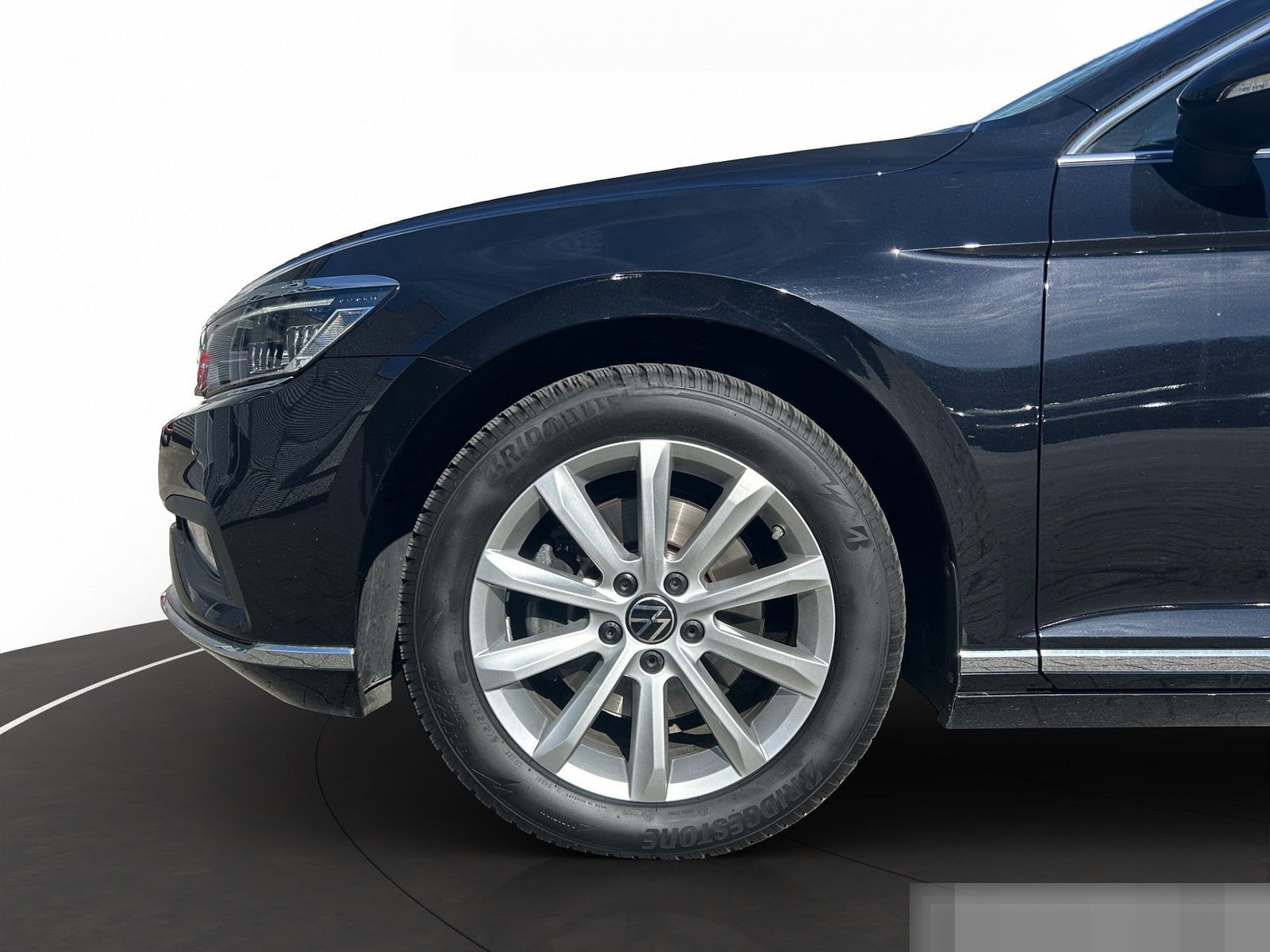 Volkswagen Passat Variant 2.0 TDI DSG Elegance AHK Navi LED foto 6