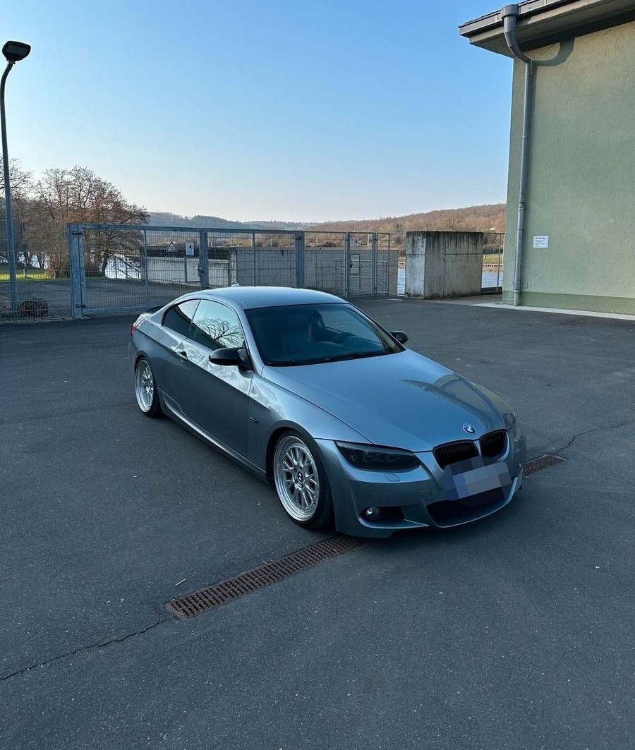 BMW E92 335i N54 Alcantara M-Paket Spacegrau foto 5