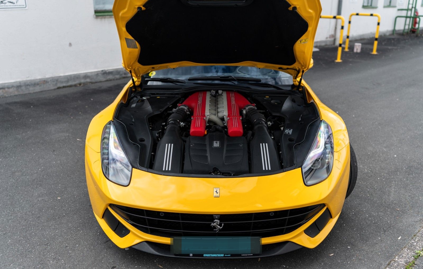 Ferrari F12 Berlinetta Giallo Modena *MwSt./Scheckheft* foto 6