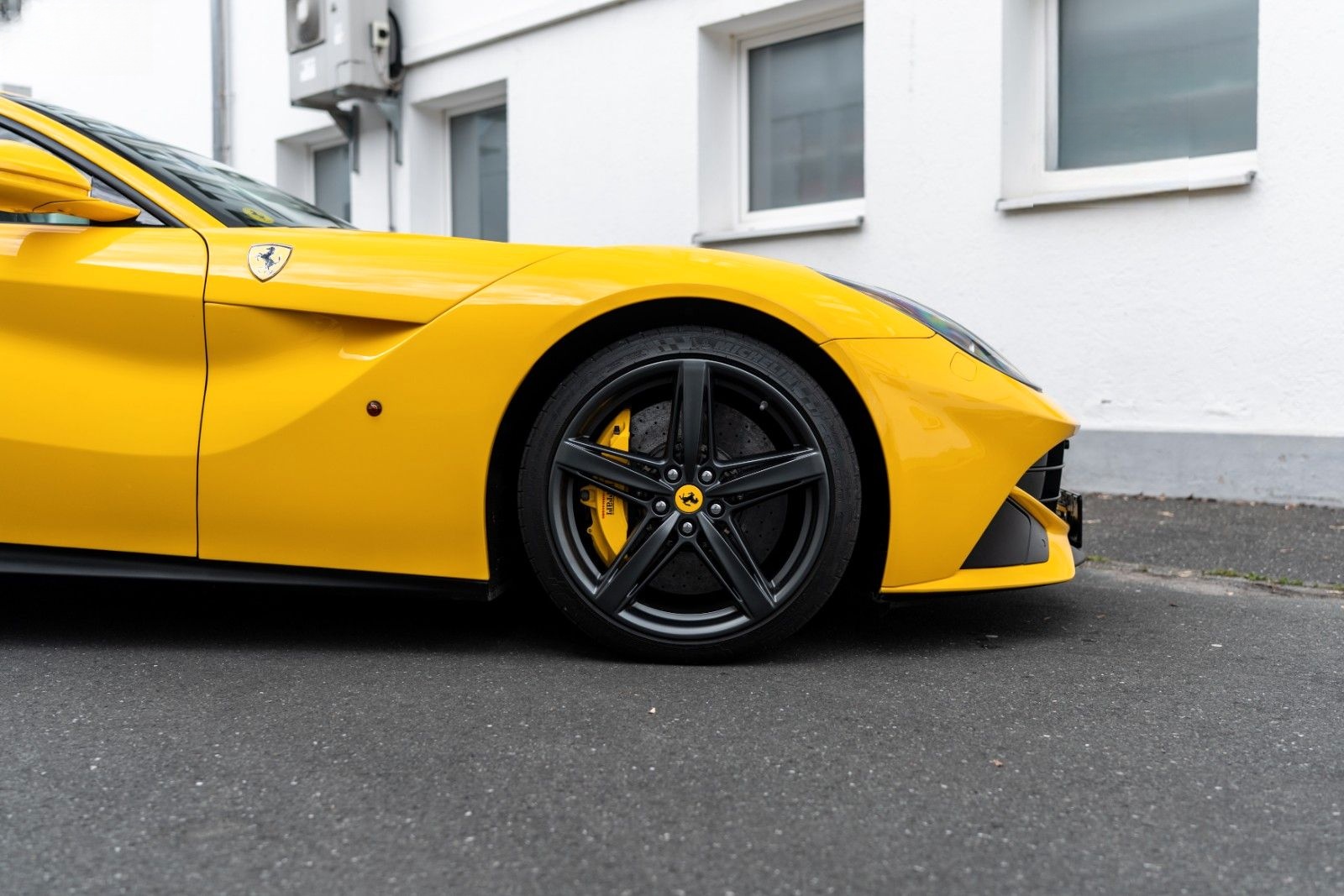 Ferrari F12 Berlinetta Giallo Modena *MwSt./Scheckheft* foto 10
