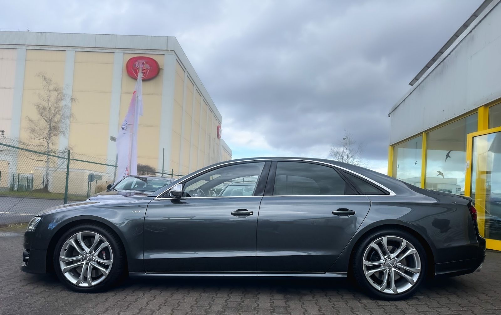 Audi S8 4.0 TFSI qu/20"/SOFTC/STHZG/B&O/CARBON/SITZBE foto 6