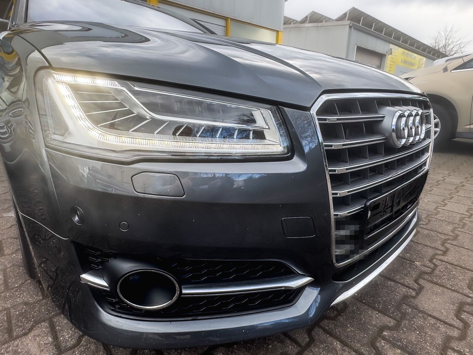 Audi S8 4.0 TFSI qu/20"/SOFTC/STHZG/B&O/CARBON/SITZBE foto 8