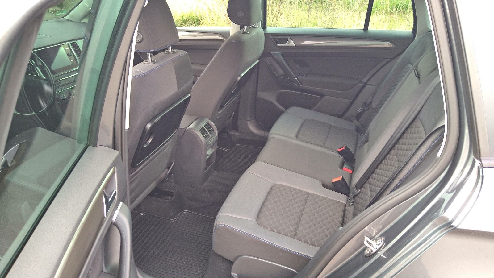 Volkswagen Golf Sportsvan 1.5 TSI mit Top Ausstattung foto 6