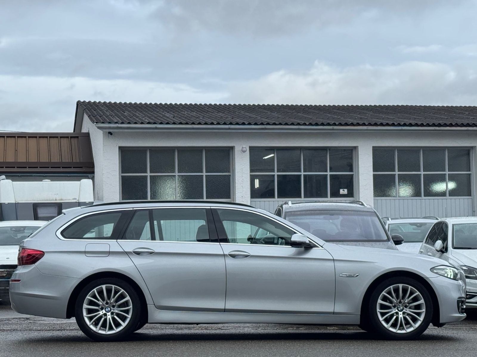 BMW 520d xDrive*LUXURY LINE*GARANTIE*KAMERA* foto 3