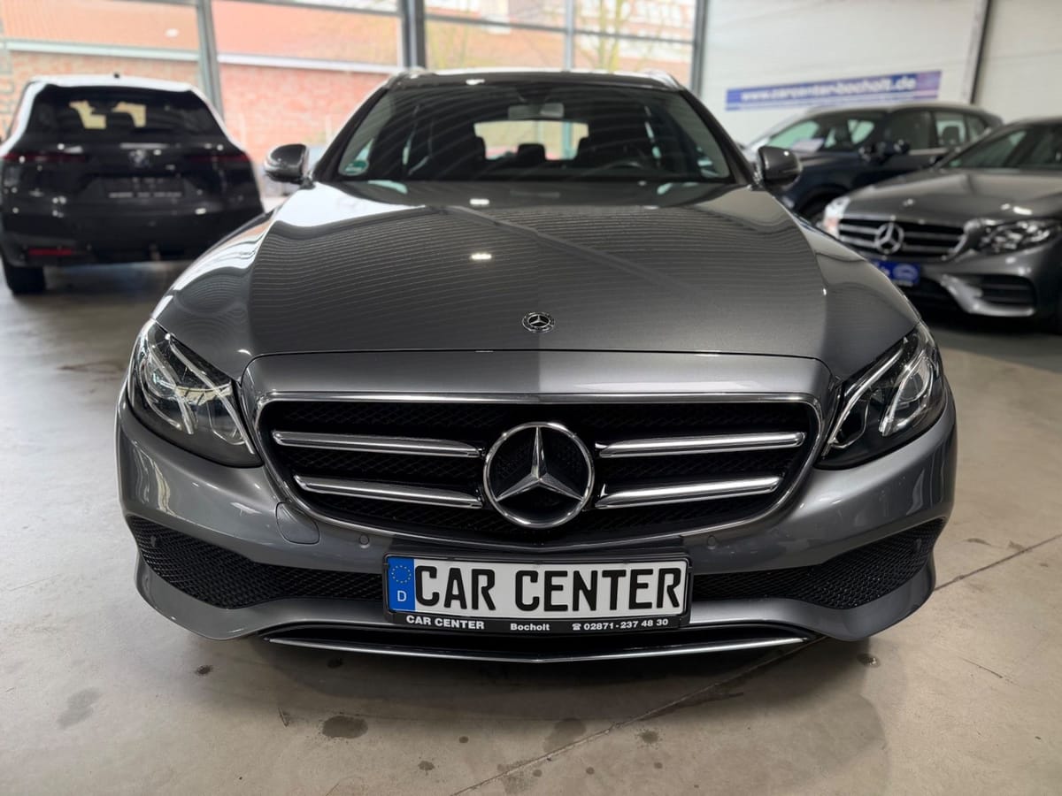 Mercedes-Benz E 200 d T-Modell Avantgarde Navi LED Kamera TotW foto 2