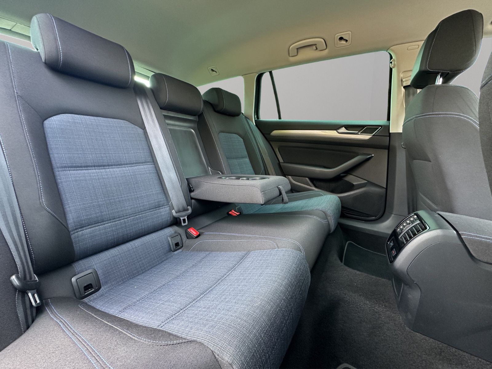 Volkswagen Passat Variant 1.4 TSI GTE VIRTUAL KAMERA foto 25