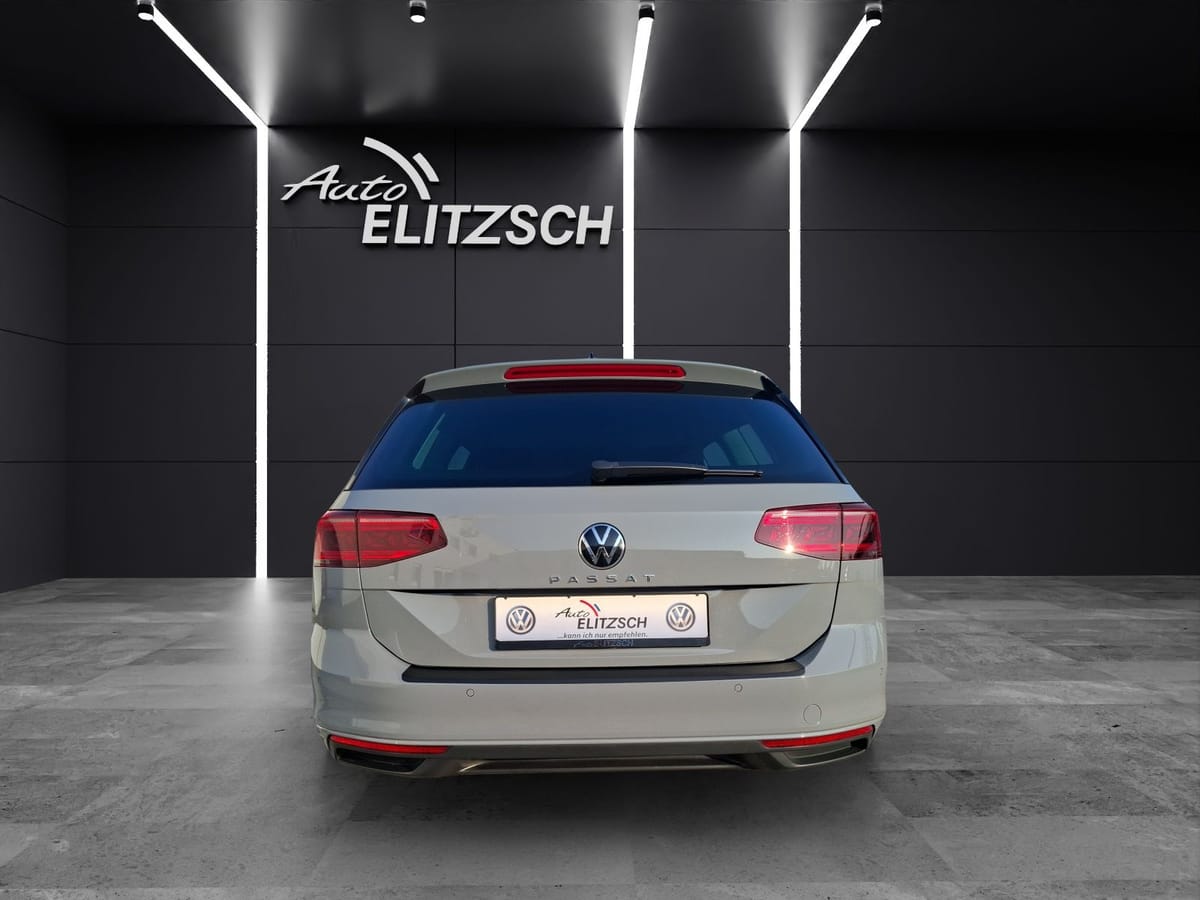 Volkswagen Passat Variant TSI Business DSG Matrix Standhzg foto 4