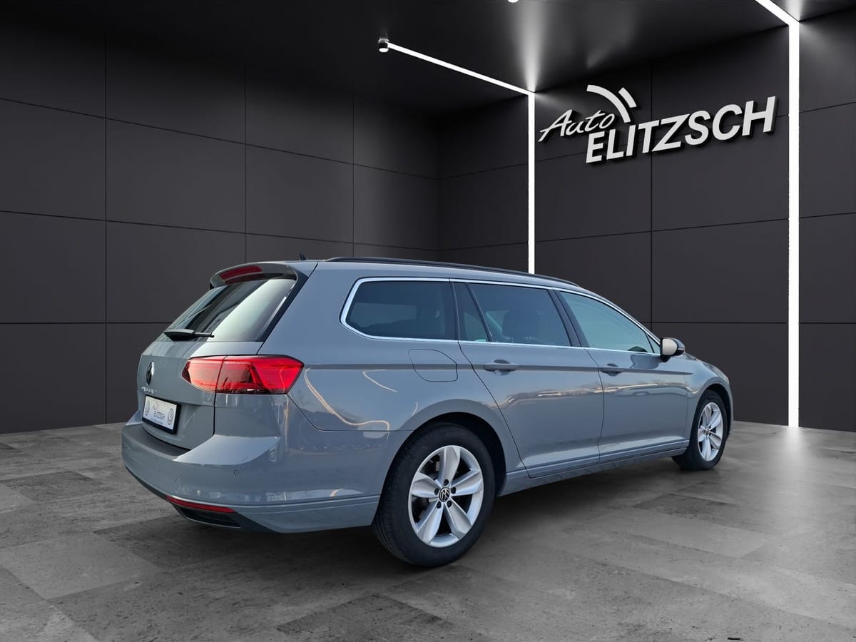 Volkswagen Passat Variant TSI Business DSG Matrix Standhzg foto 5