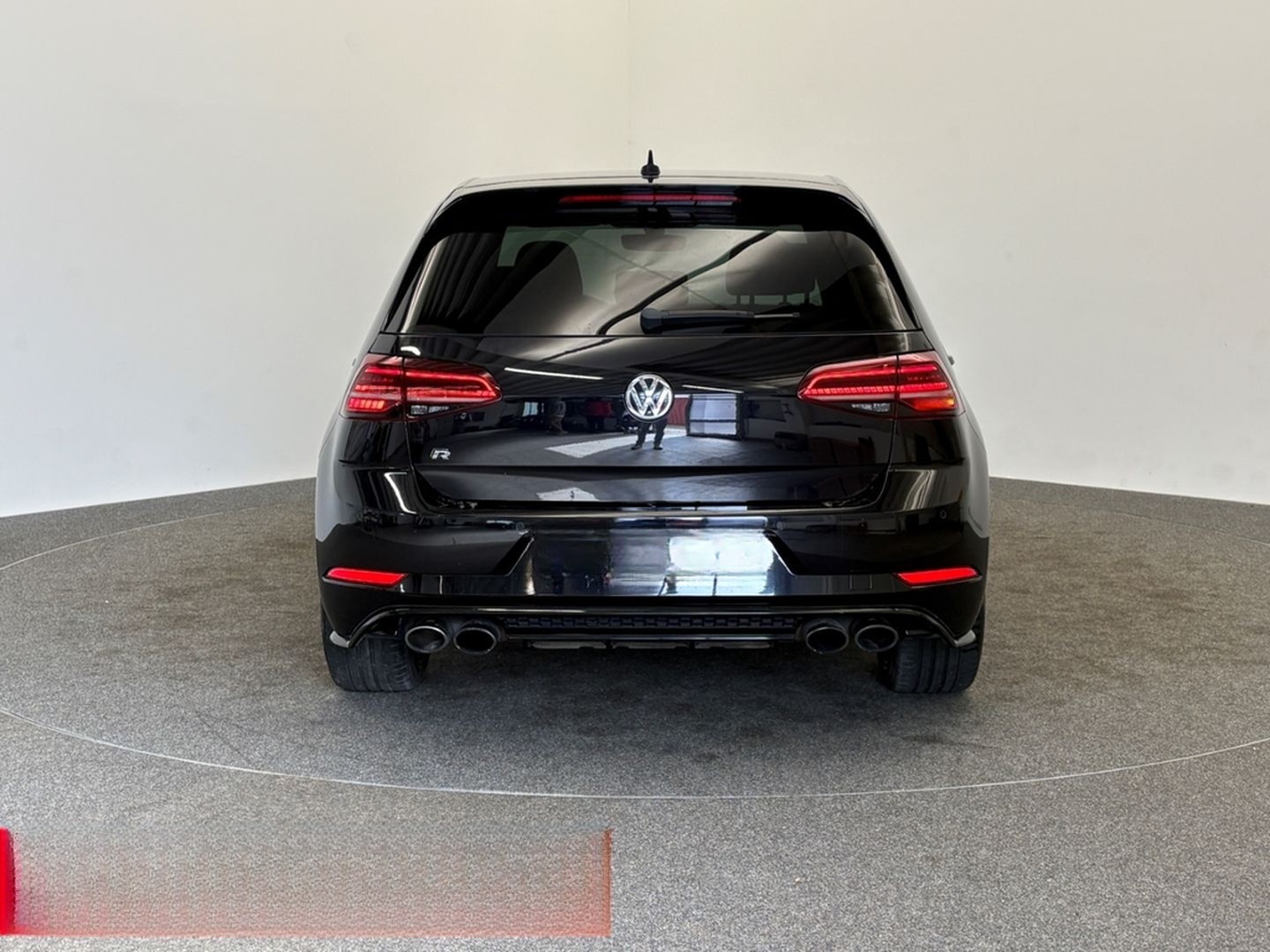 Volkswagen Golf R VII 2.0 TSI 4Mo DSG 19 LED NAVI PDC ACC foto 6