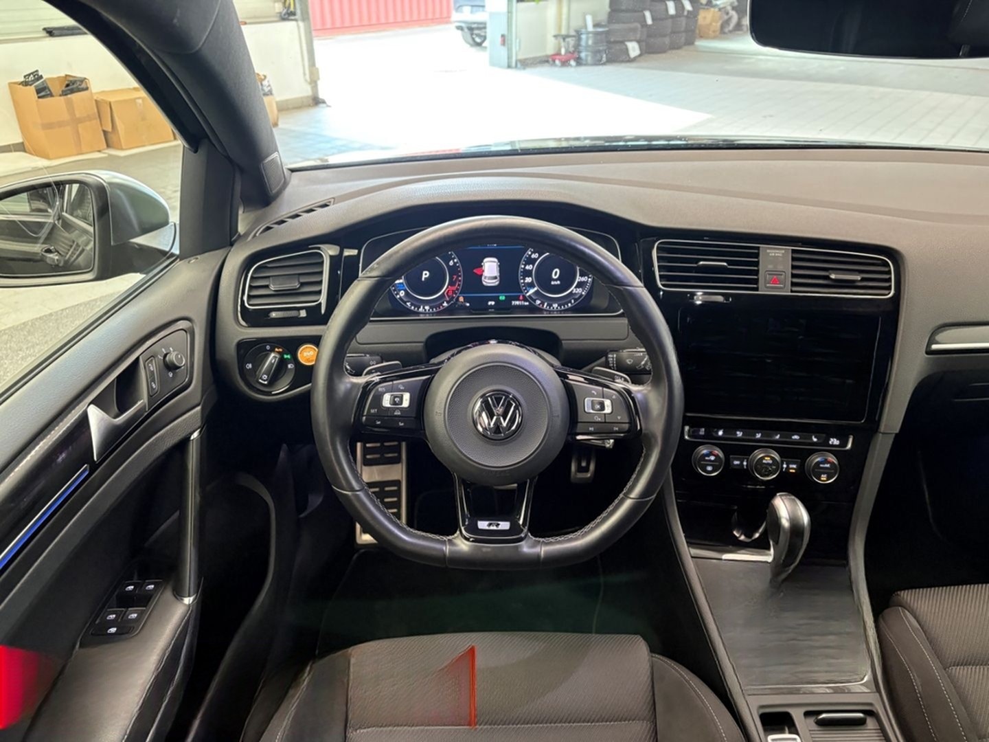 Volkswagen Golf R VII 2.0 TSI 4Mo DSG 19 LED NAVI PDC ACC foto 10