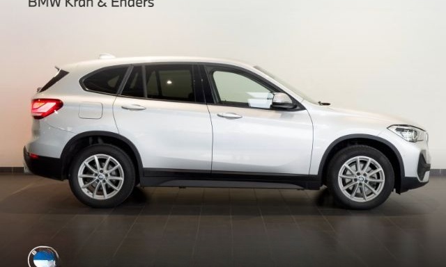 BMW X1 sDrive18d Adapt.LED+RFK+SHZ+Temp+AppleCarPlay foto 2