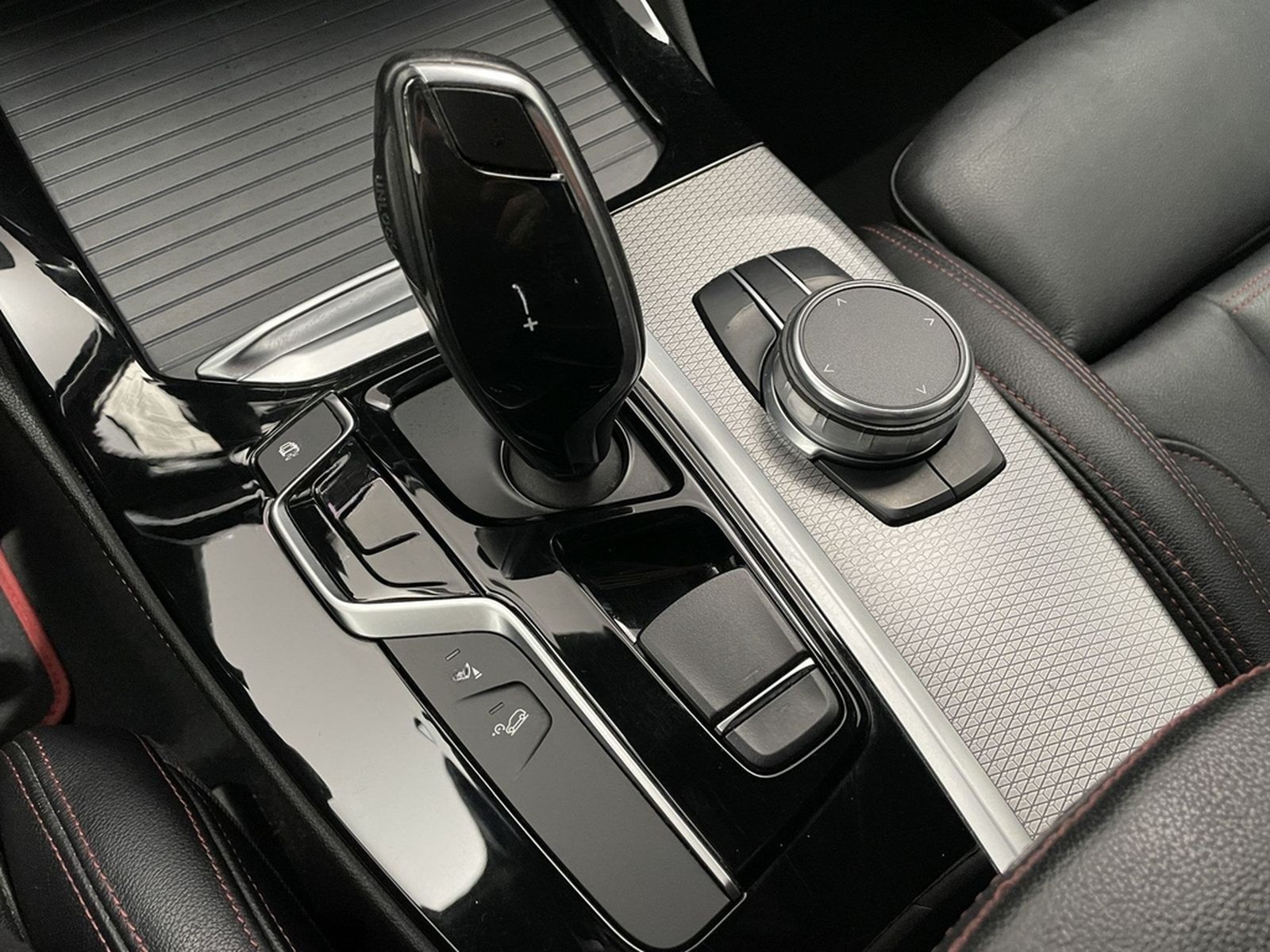 BMW X4 M40d Head-Up HiFi DAB LED WLAN Standhzg. RFK foto 18