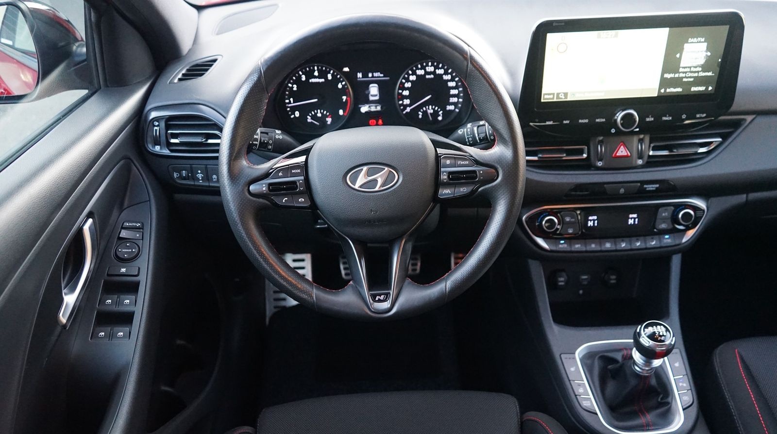 Hyundai i30 1.5 T-GDI N Line LED Navi Kamera Sitzheizung foto 11