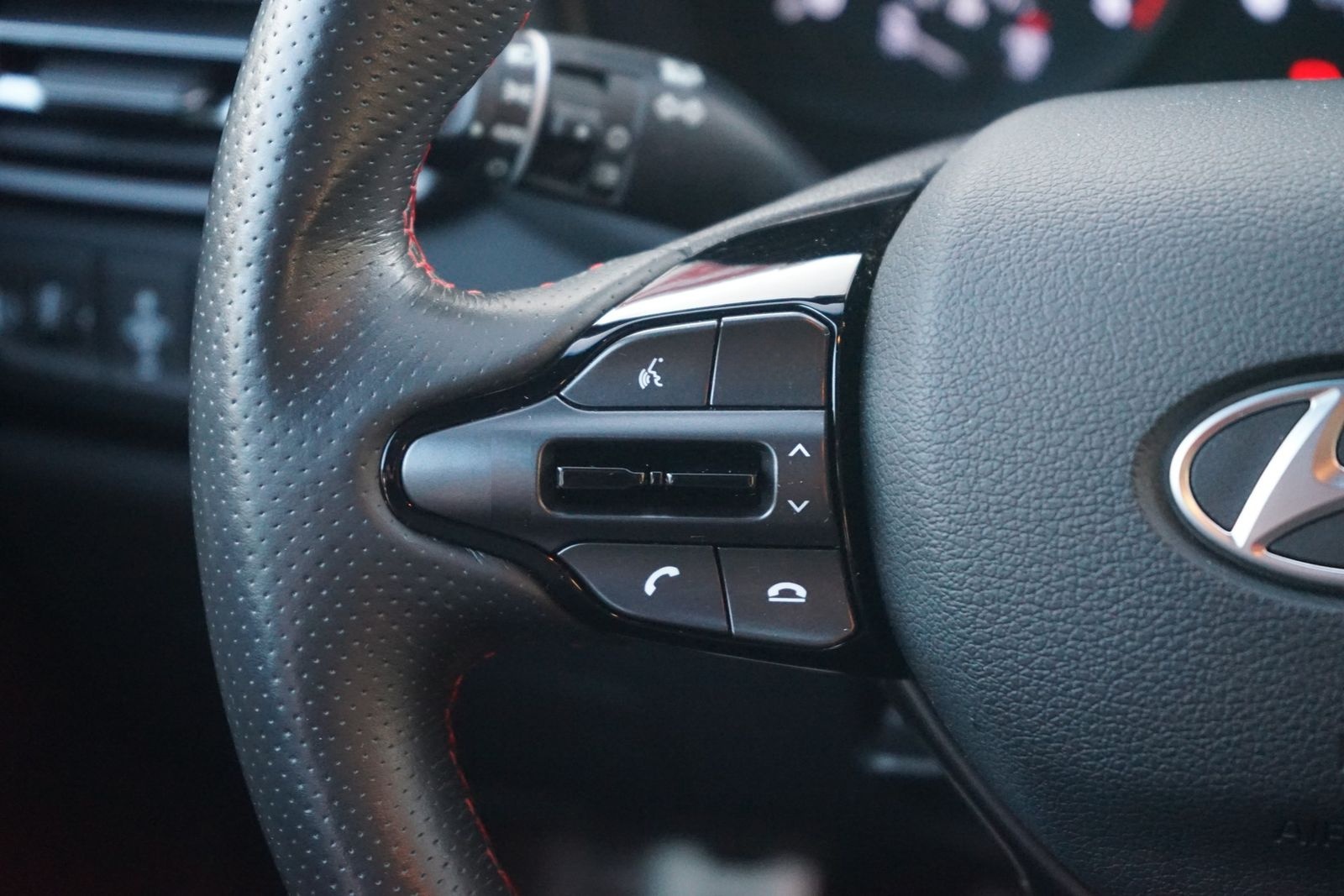 Hyundai i30 1.5 T-GDI N Line LED Navi Kamera Sitzheizung foto 20