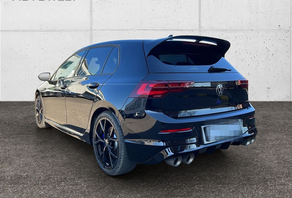 Volkswagen Golf VIII 2.0 TSI R Performance MATRIX-LED PANO foto 6