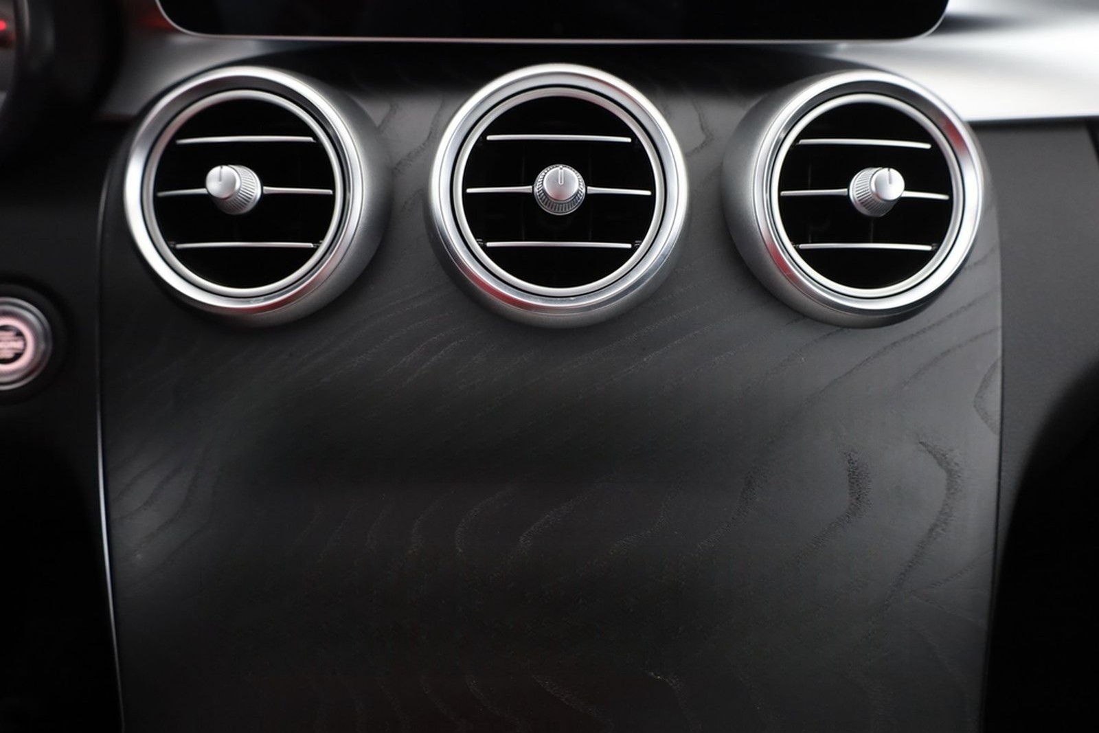Mercedes-Benz C180 T Avantgarde LED Navi Sitzheizung Kamera foto 12