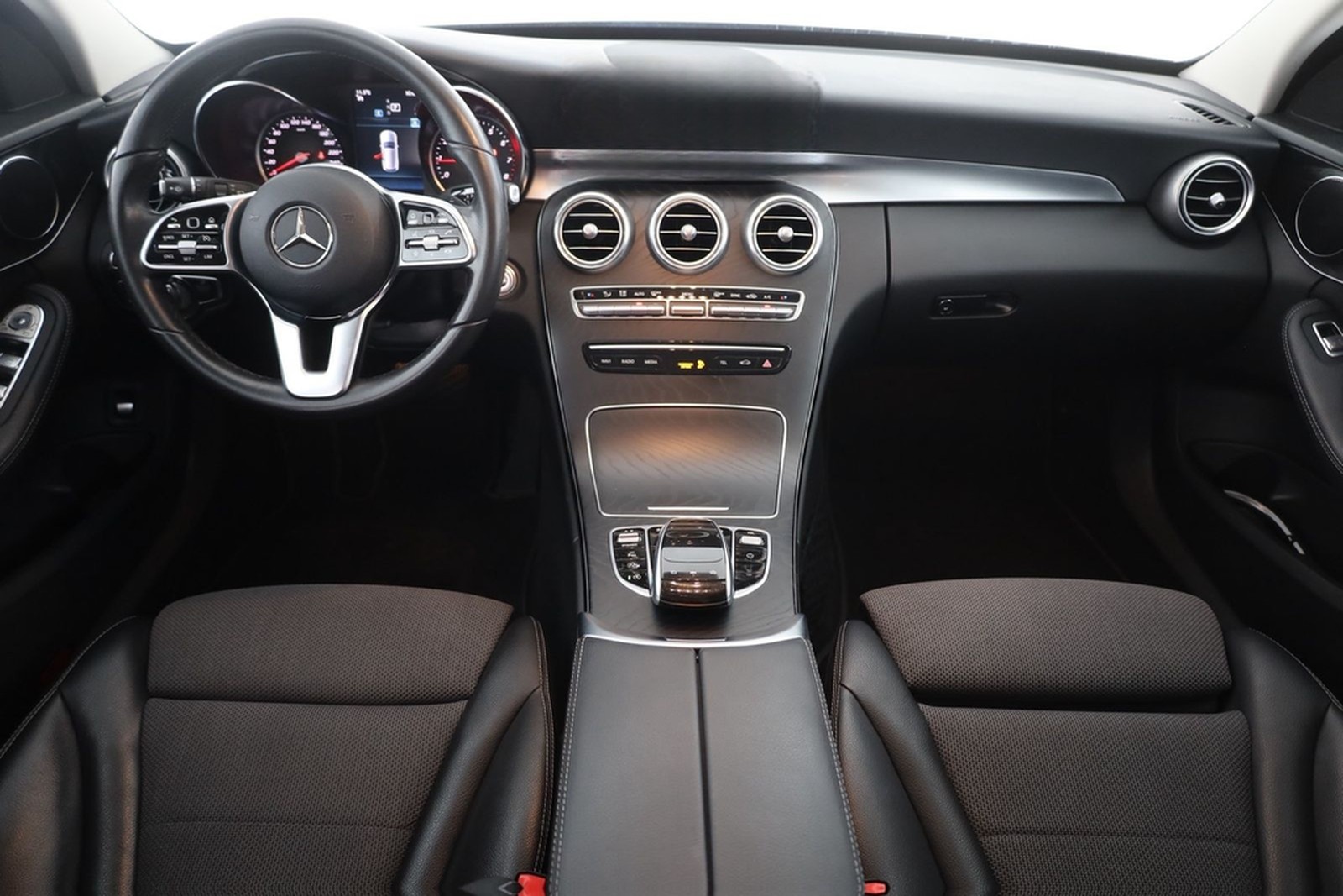 Mercedes-Benz C180 T Avantgarde LED Navi Sitzheizung Kamera foto 9