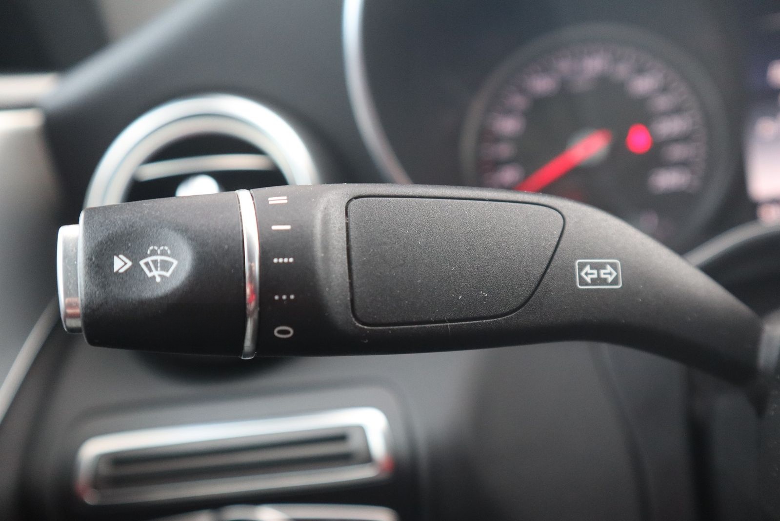 Mercedes-Benz C220 d AMG Line Navi Sitzheizung Teilleder foto 21