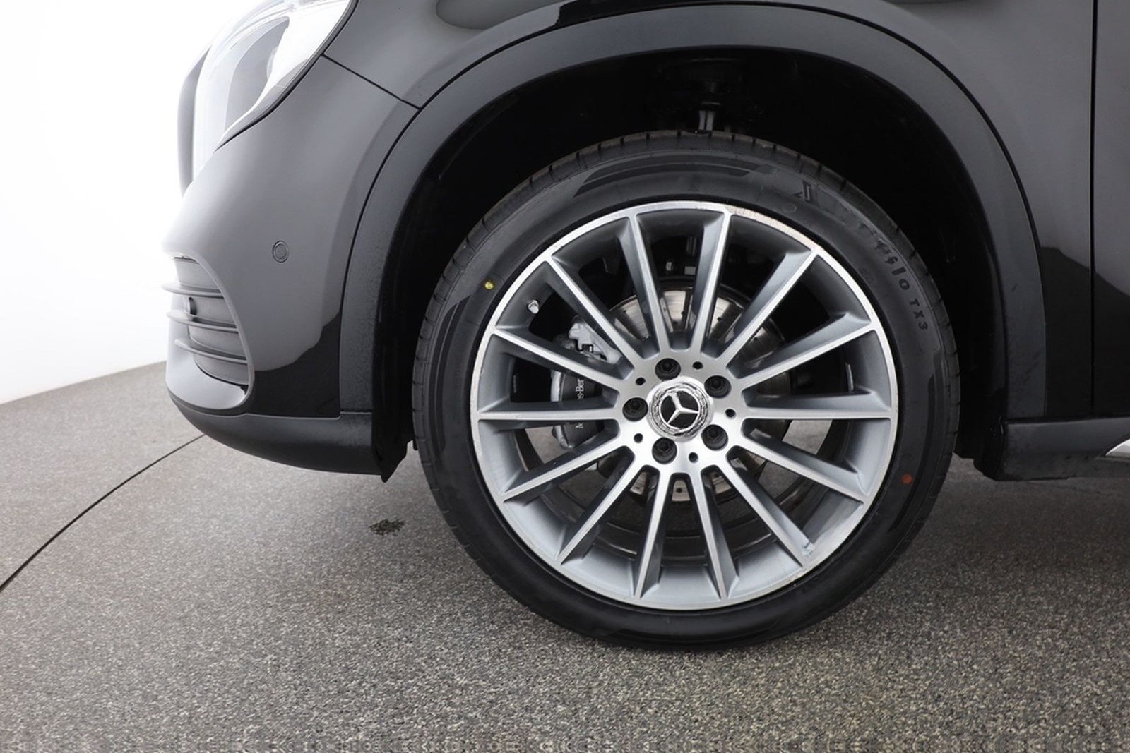 Mercedes-Benz GLA 180 AMG Line Aut. LED Navi 360° Leder PDC foto 31