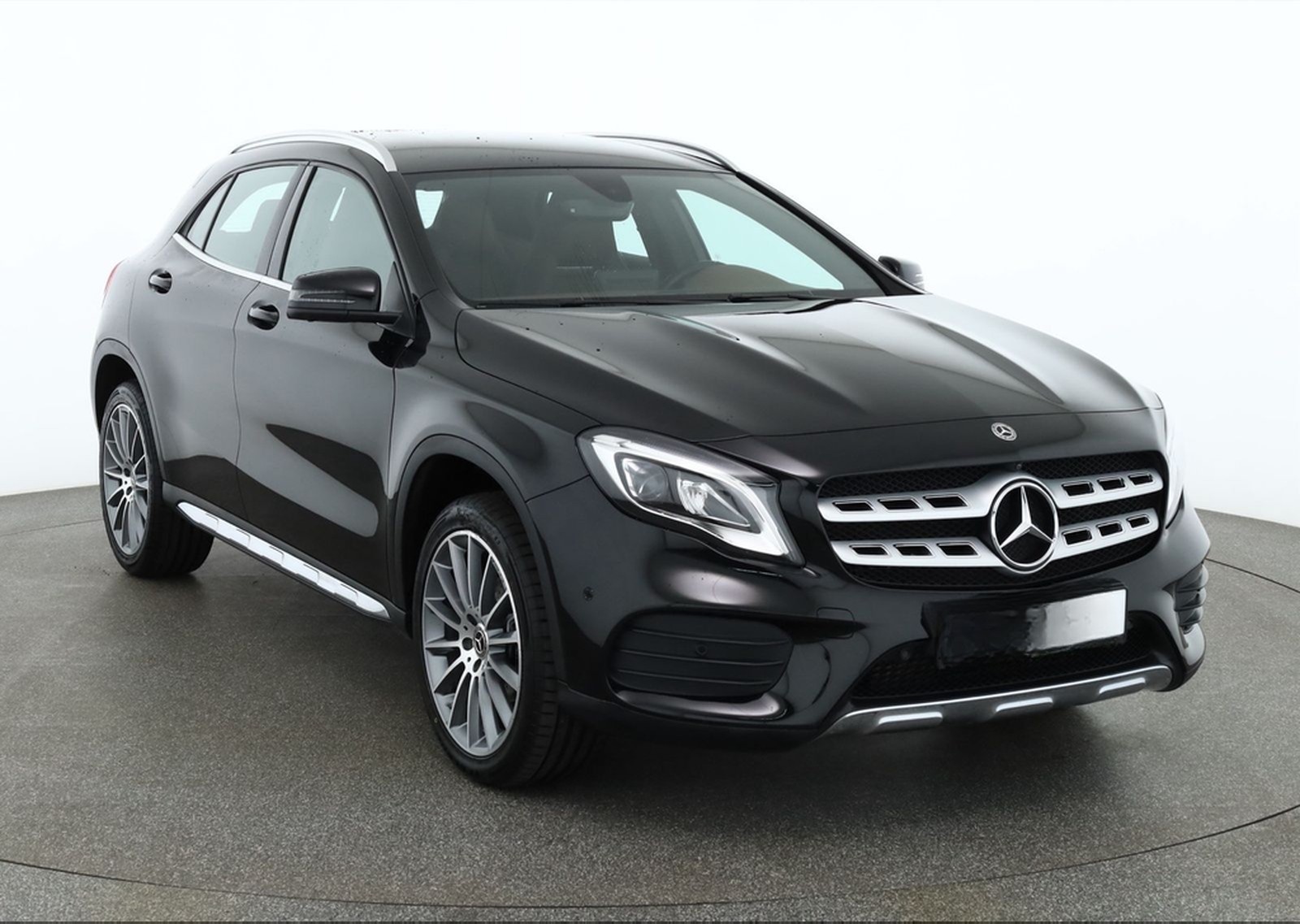 Mercedes-Benz GLA 180 AMG Line Aut. LED Navi 360° Leder PDC foto 7