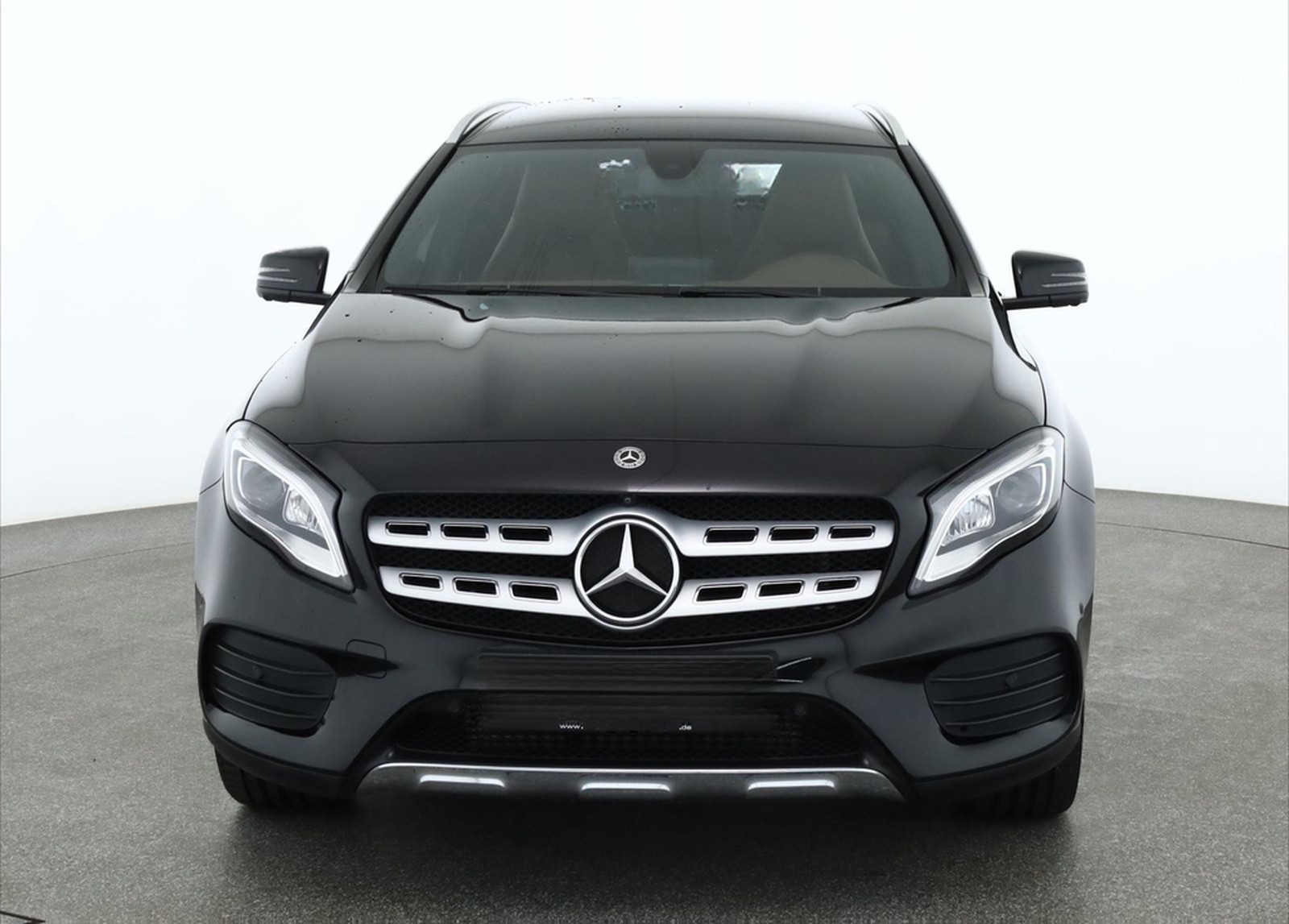 Mercedes-Benz GLA 180 AMG Line Aut. LED Navi 360° Leder PDC foto 8