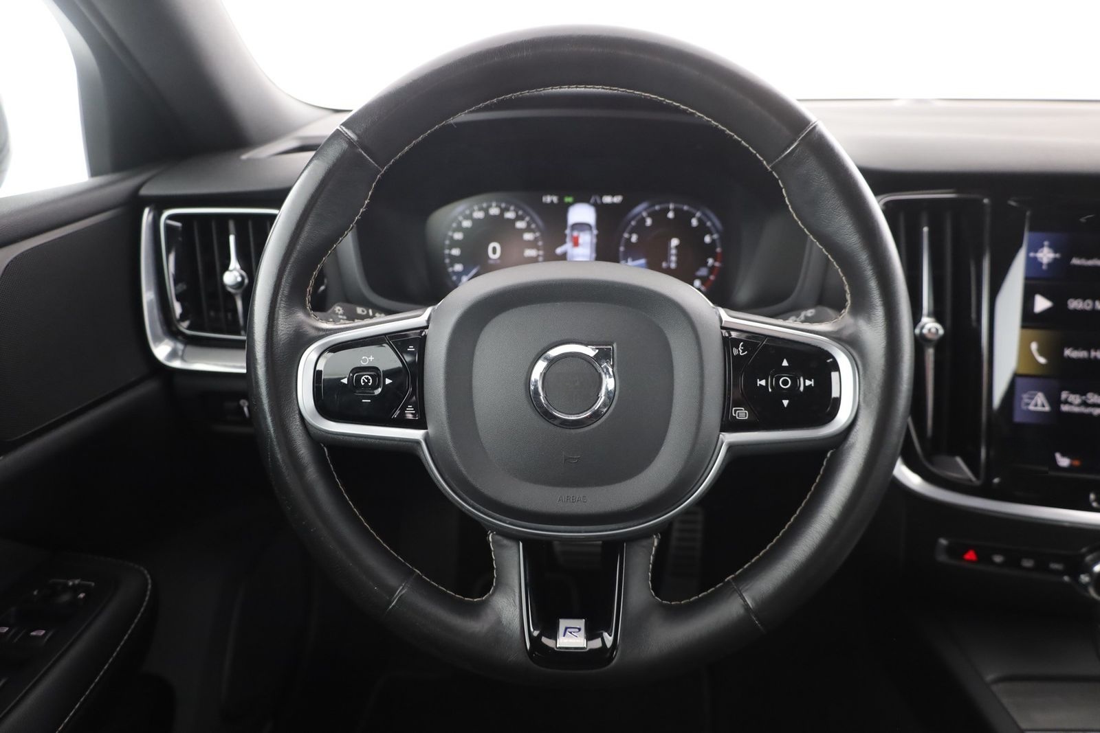 Volvo V60 Kombi 2.0 T5  R-Design LED Navi Sitzheizung foto 13