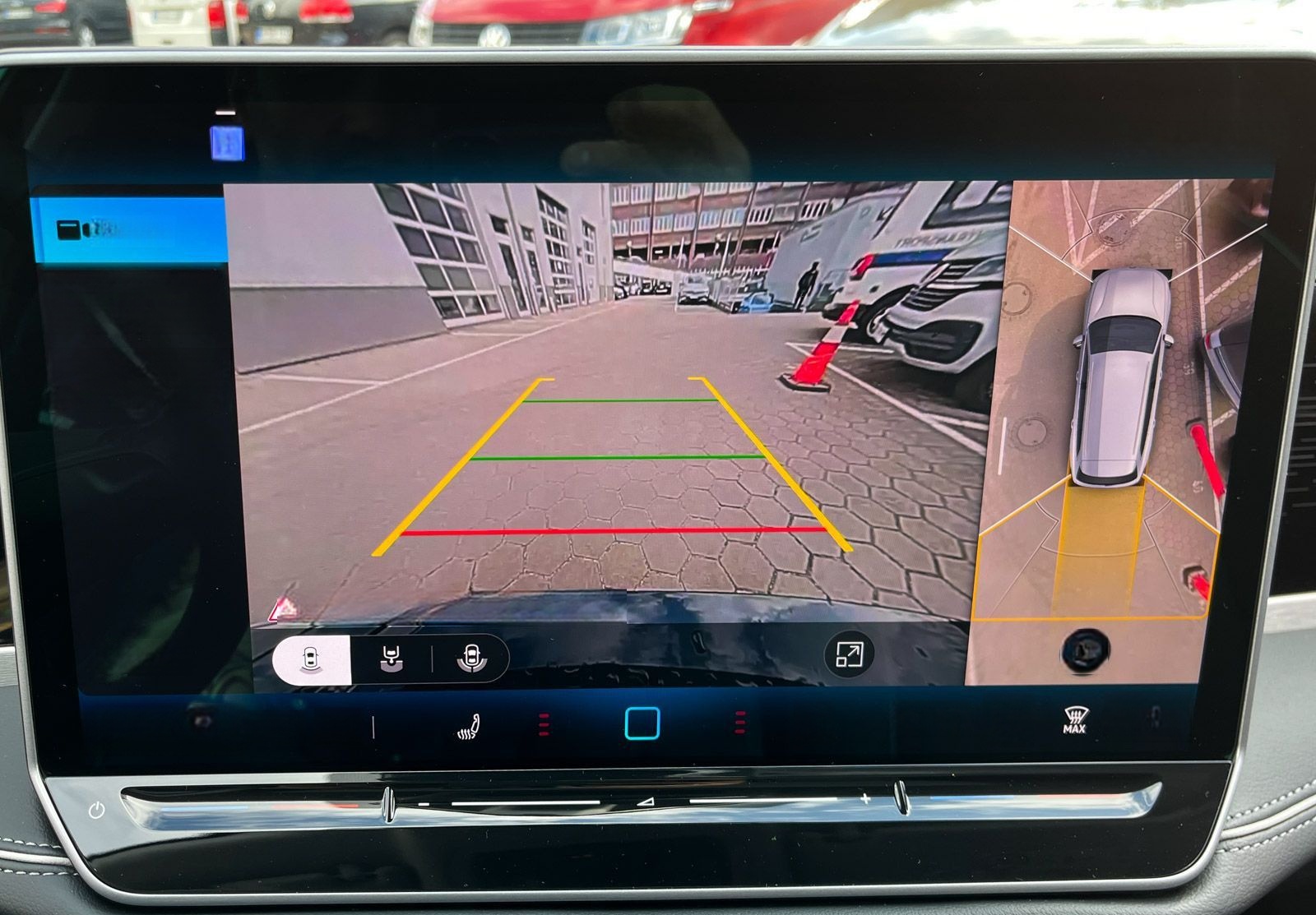 Volkswagen Passat 2.0 TDI Elegance DSG Panorama Navi LED foto 14