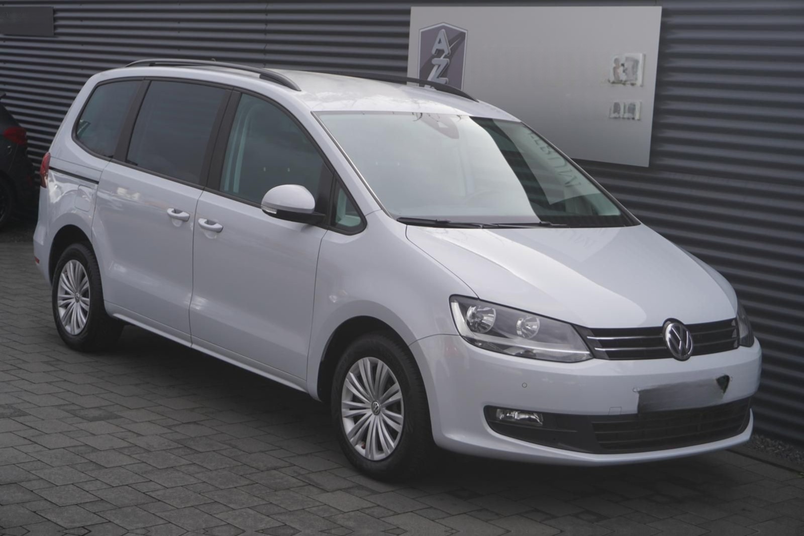 Volkswagen SHARAN 1.4 TSI DSG|7-SITZER|APPLE|NAVI|ACC|AHK foto 3
