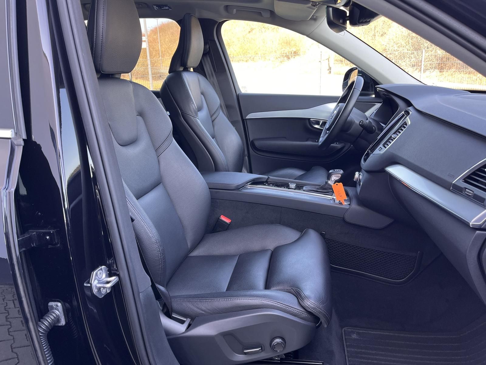 Volvo XC90 Momentum AWD//P.Dach/Leder/Navi/LED/ foto 15