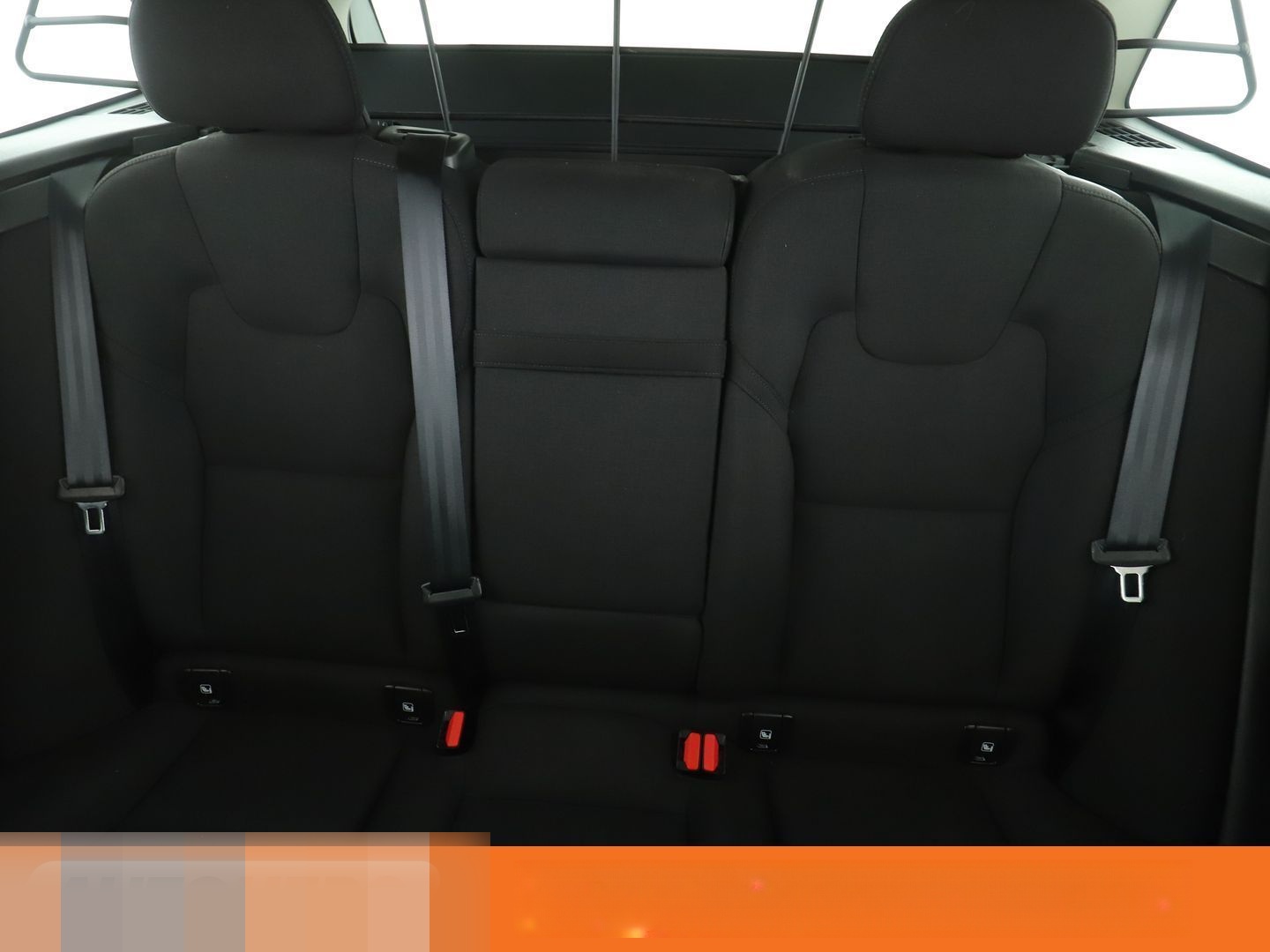 Volvo XC60 2.0 B4 Mild-Hybrid Momentum Pro 2WD Aut. foto 16