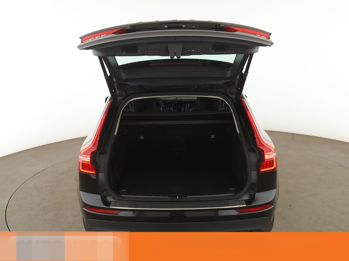 Volvo XC60 2.0 B4 Mild-Hybrid Momentum Pro 2WD Aut. foto 17