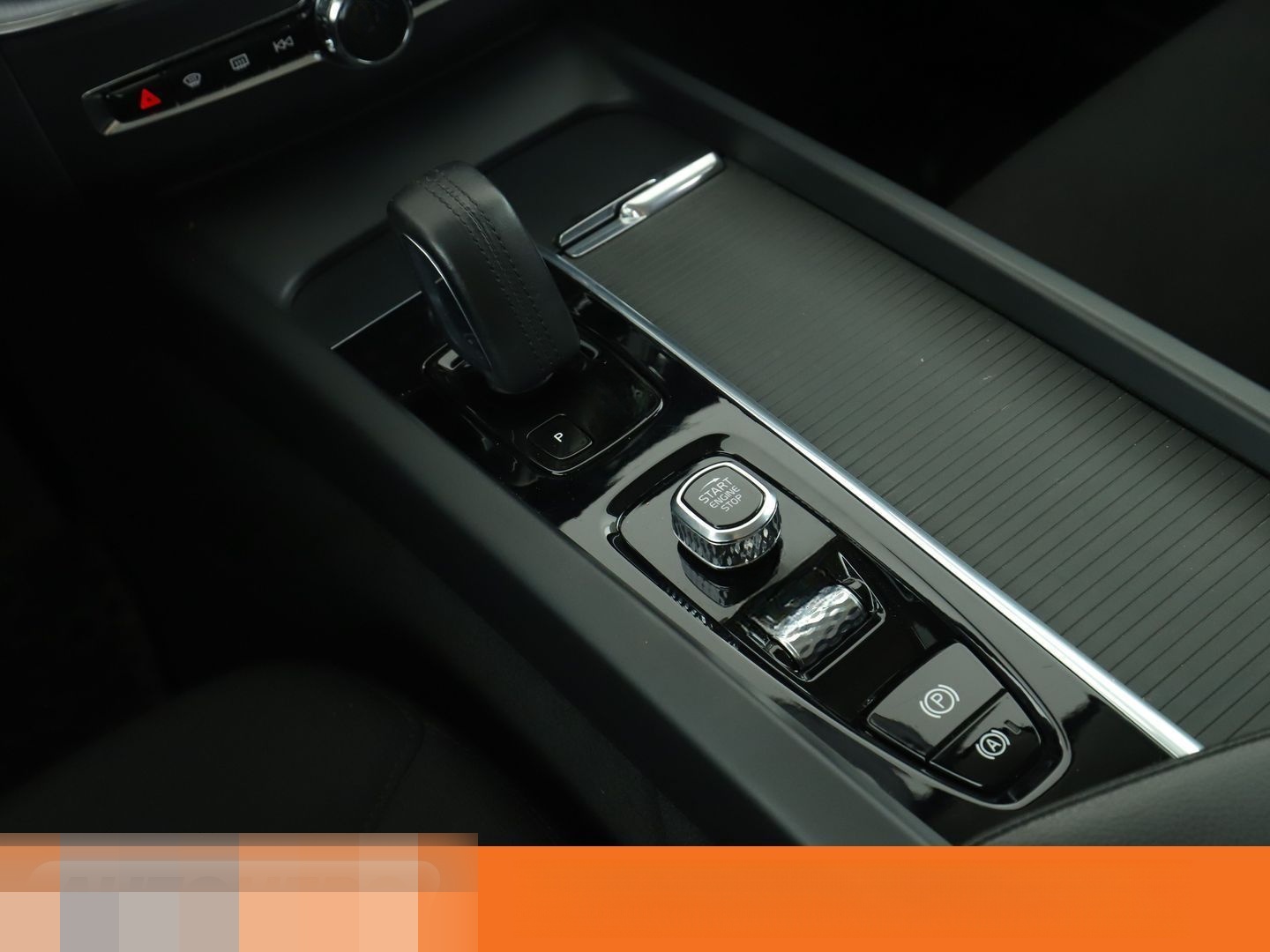 Volvo XC60 2.0 B4 Mild-Hybrid Momentum Pro 2WD Aut. foto 23