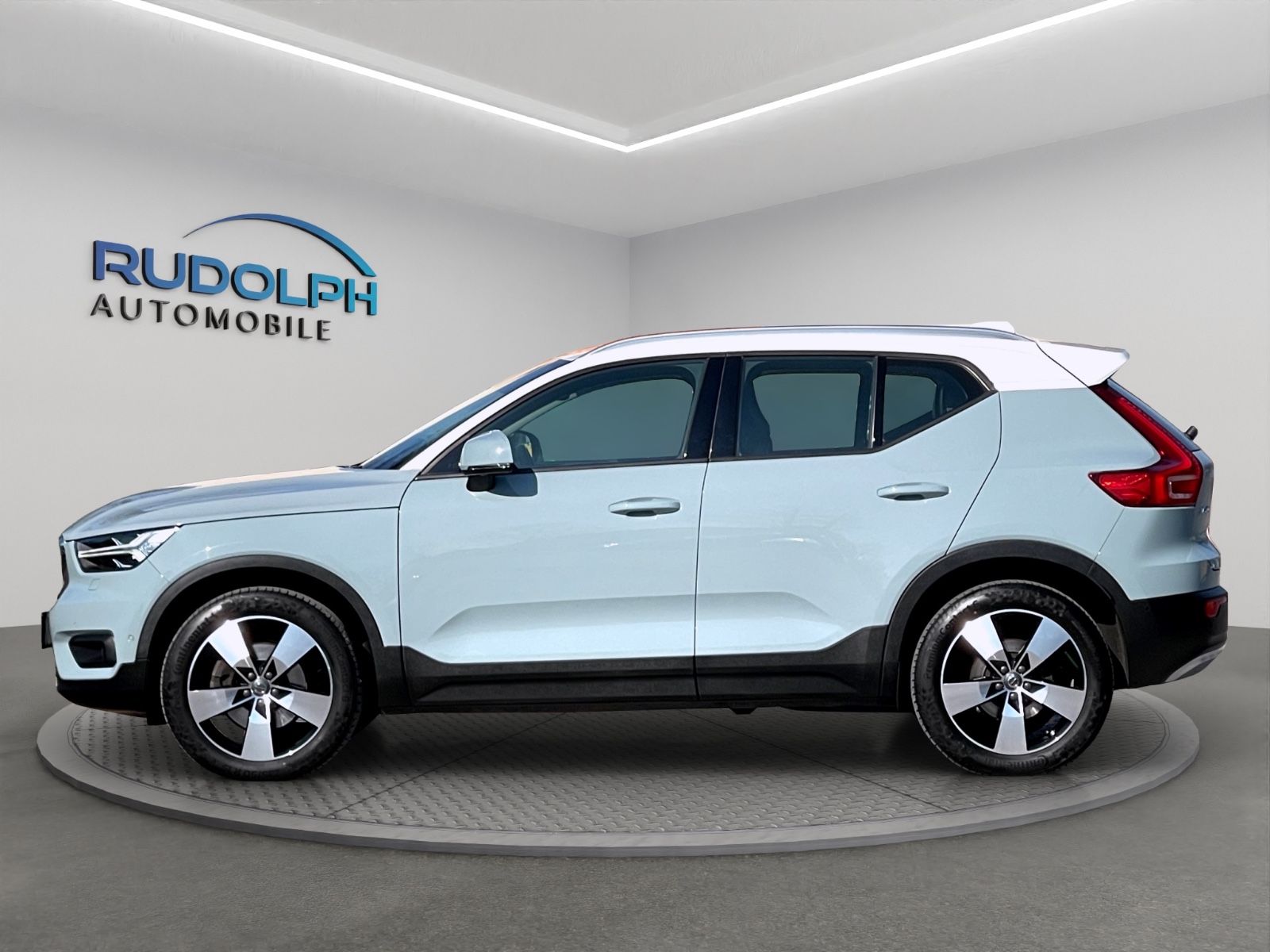 Volvo XC40 2,0 AUTOM. AWD 4x4 PANORAMA LEDER GARANTIE foto 8