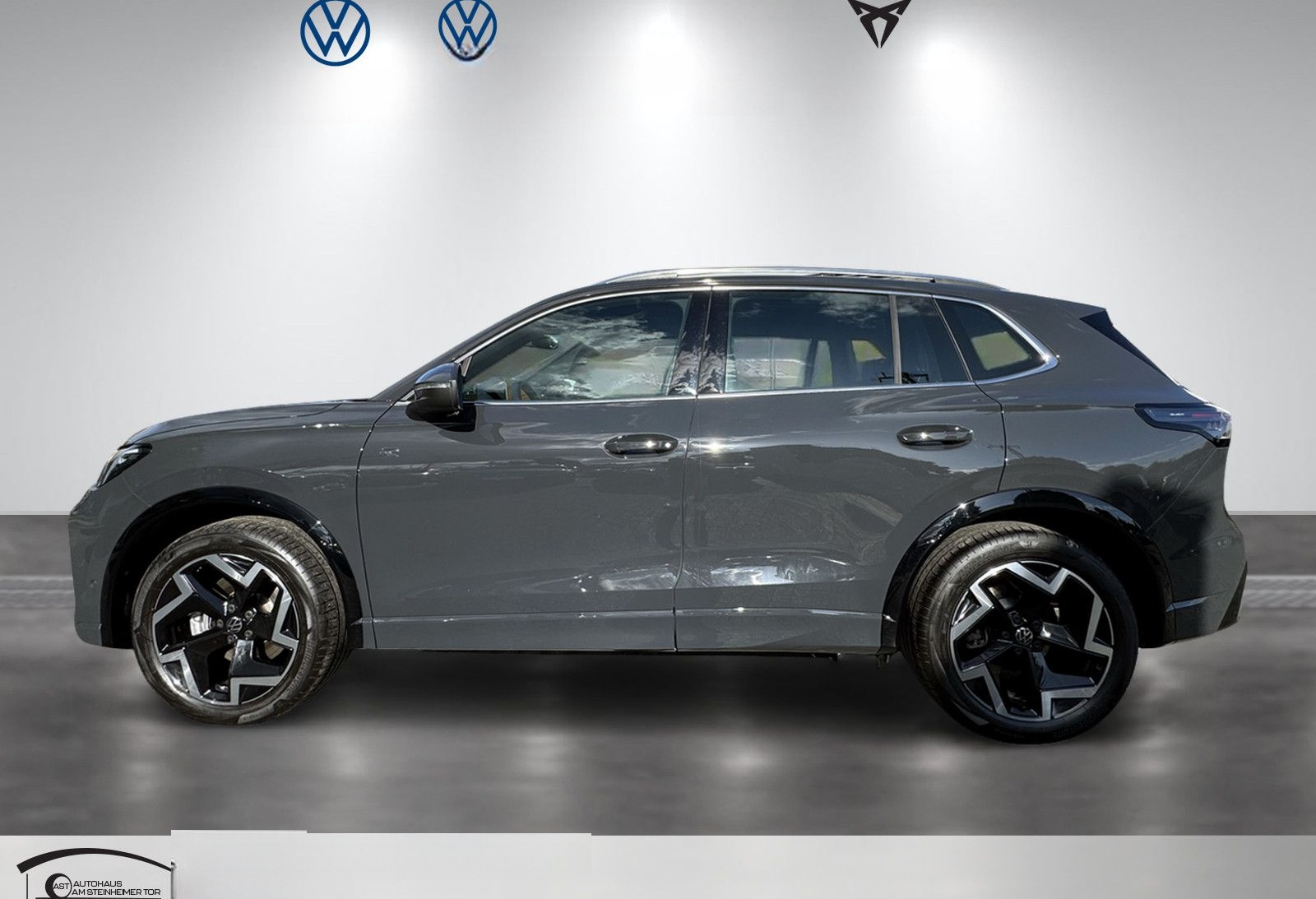 Volkswagen Tiguan R LINE-VIRTUAL-KAMERA-LED-ACC-MASSAGE-1H. foto 6