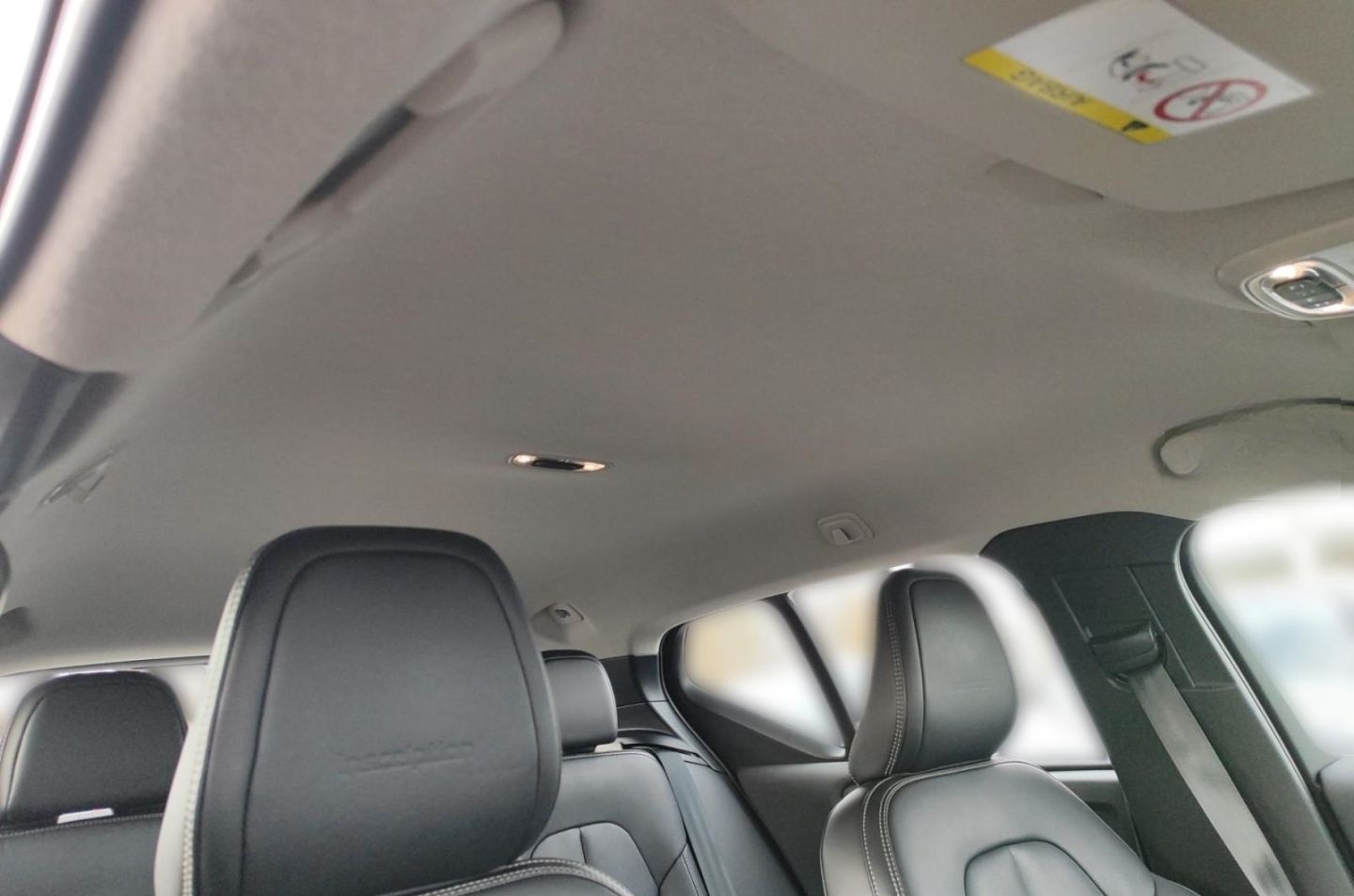 Volvo XC40 T4 Inscription AWD StandHZG Navi Leder  Mem foto 24