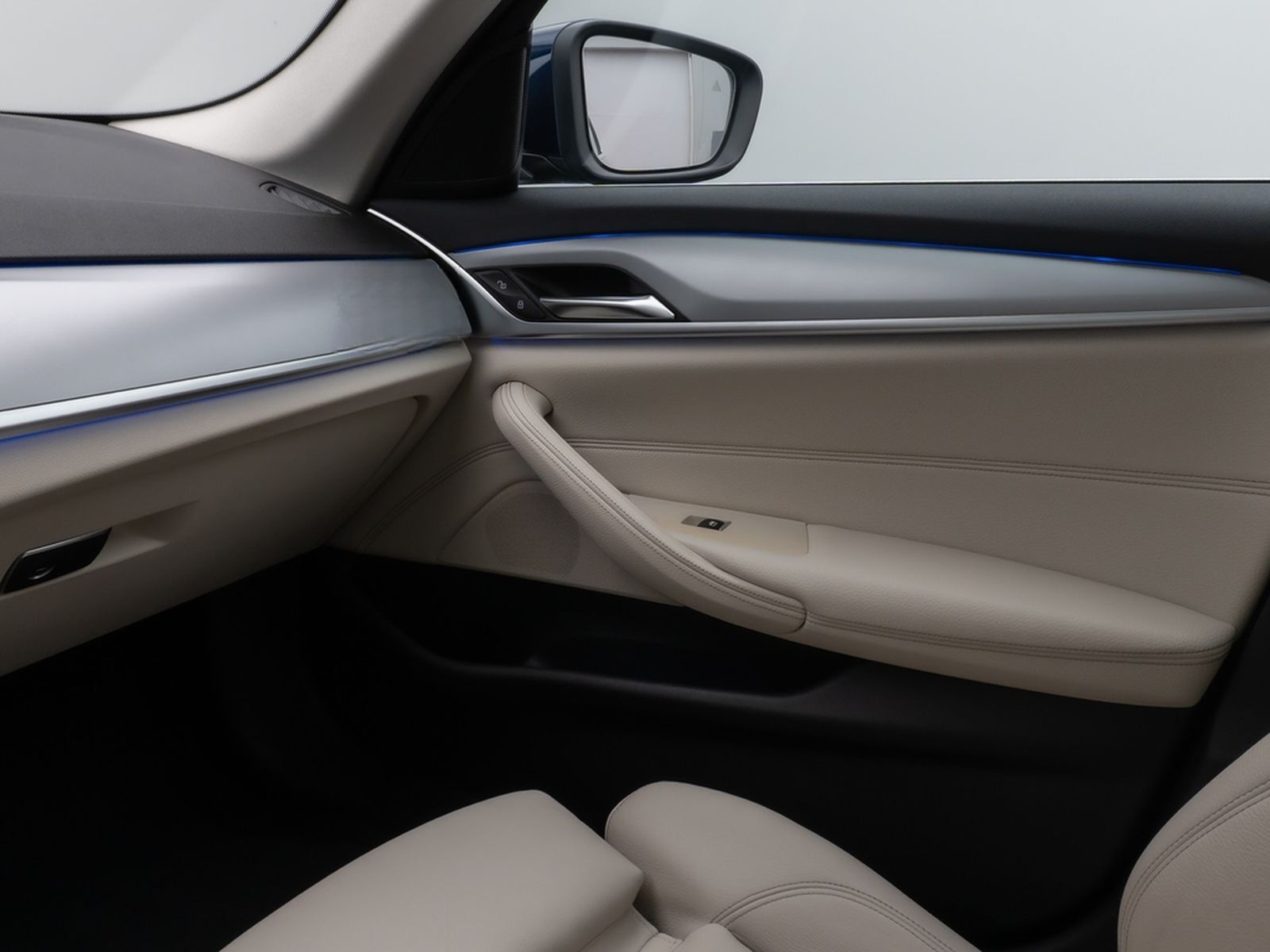 BMW 530d xD Panoram Kamera HUD DAB HiFi SoftCl Sport foto 35