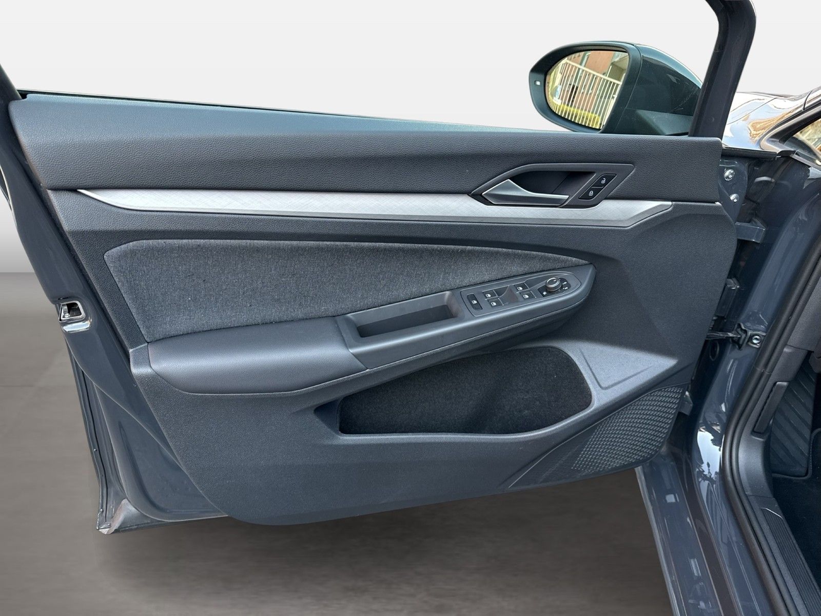 Volkswagen Golf Life 1,5 l TSI Navi APP Connect ACC Sitzhei foto 17