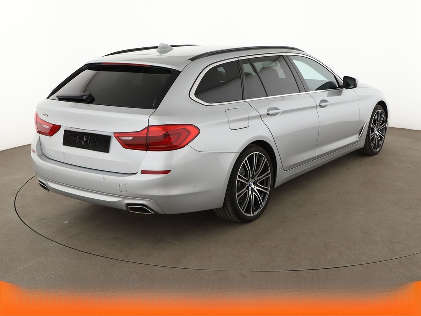 BMW 540i xDrive Aut.*NAVI*LED*CAM*HUD*SHZ*TEMPO*ALU* foto 6