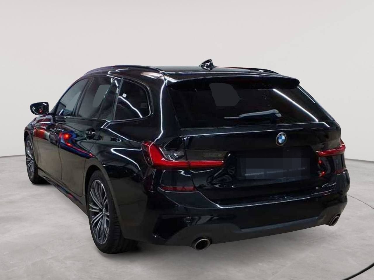 BMW 330i Touring xDrive Aut. M Sport AHK foto 2