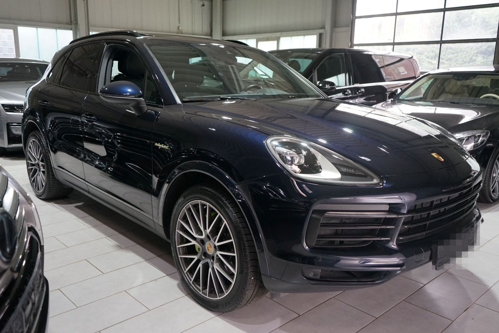 Porsche Cayenne E-Hybrid PANORA*VOLL-LEDER*LUFT*BOSE*21" foto 7