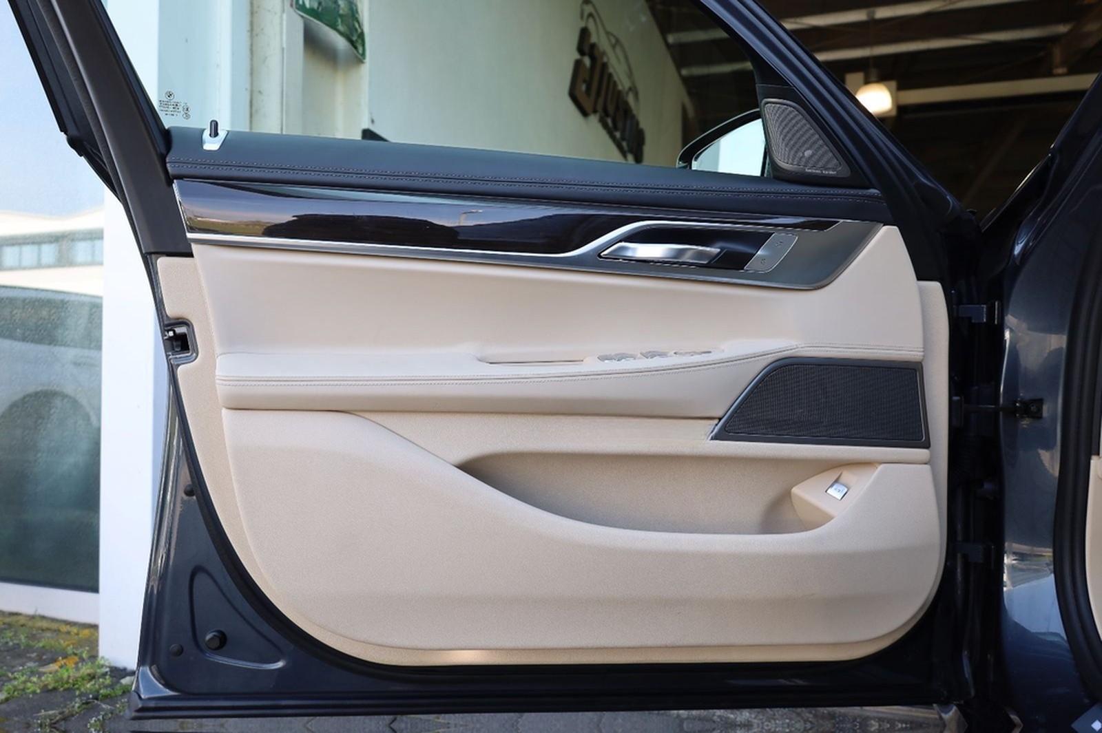 BMW 750Li xDrive/360*/HUD/MASSAGE/SHZ/SBL/HK/ACC/R20 foto 9