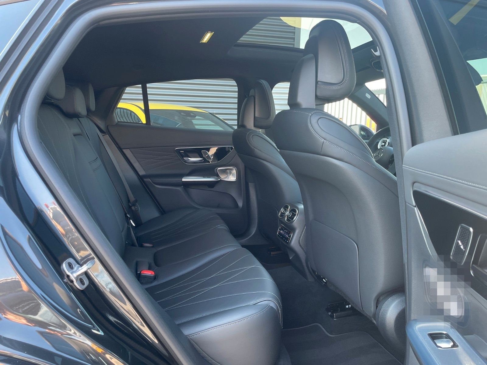 Mercedes-Benz GLC 63 SE Coupe Pano+HeadUP+Burm+Drivers+Digital foto 8