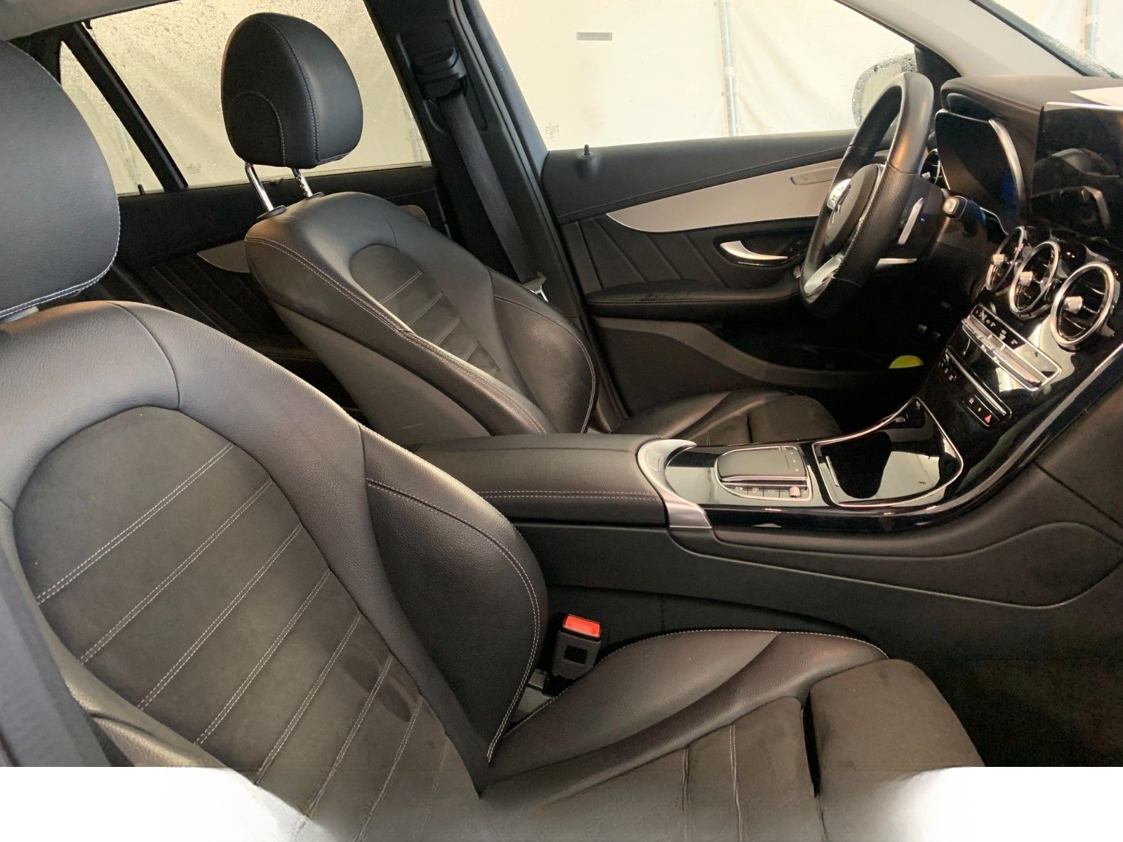 Mercedes-Benz GLC 300 e 4M 2x AMG Line VirtCockp FahrAss+ 360K foto 4