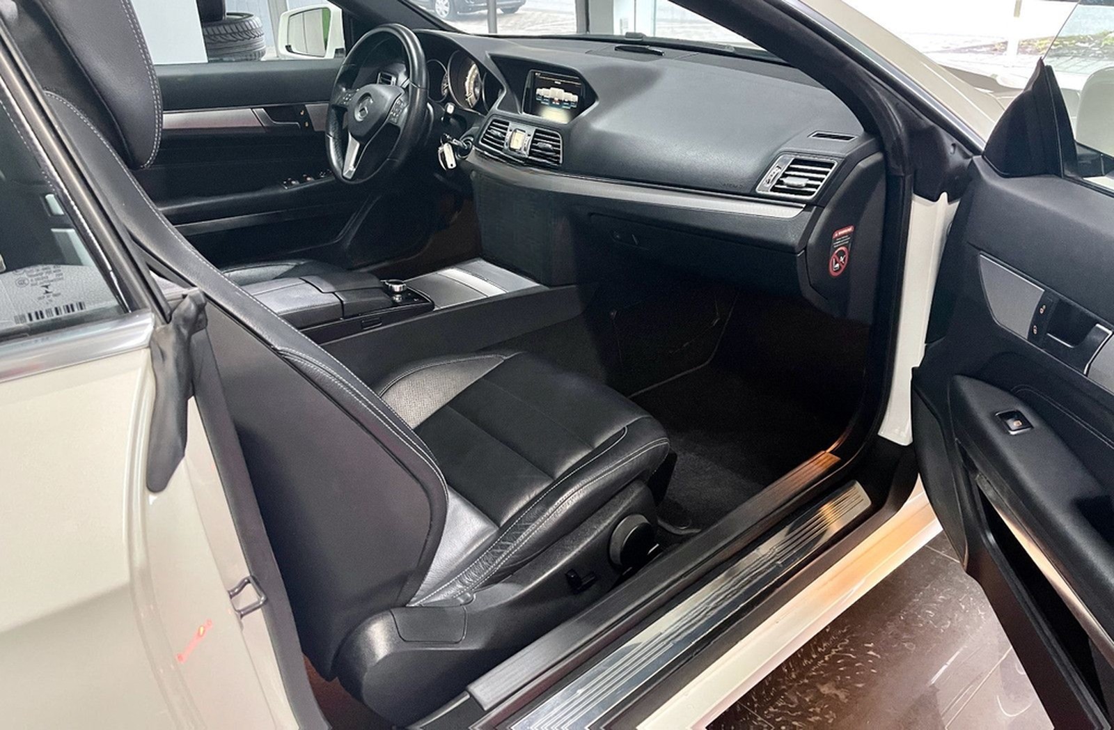 Mercedes-Benz E 250 Sport|2.Hd|Nur57tkm|AHK|LED|Navi|Attentio foto 16