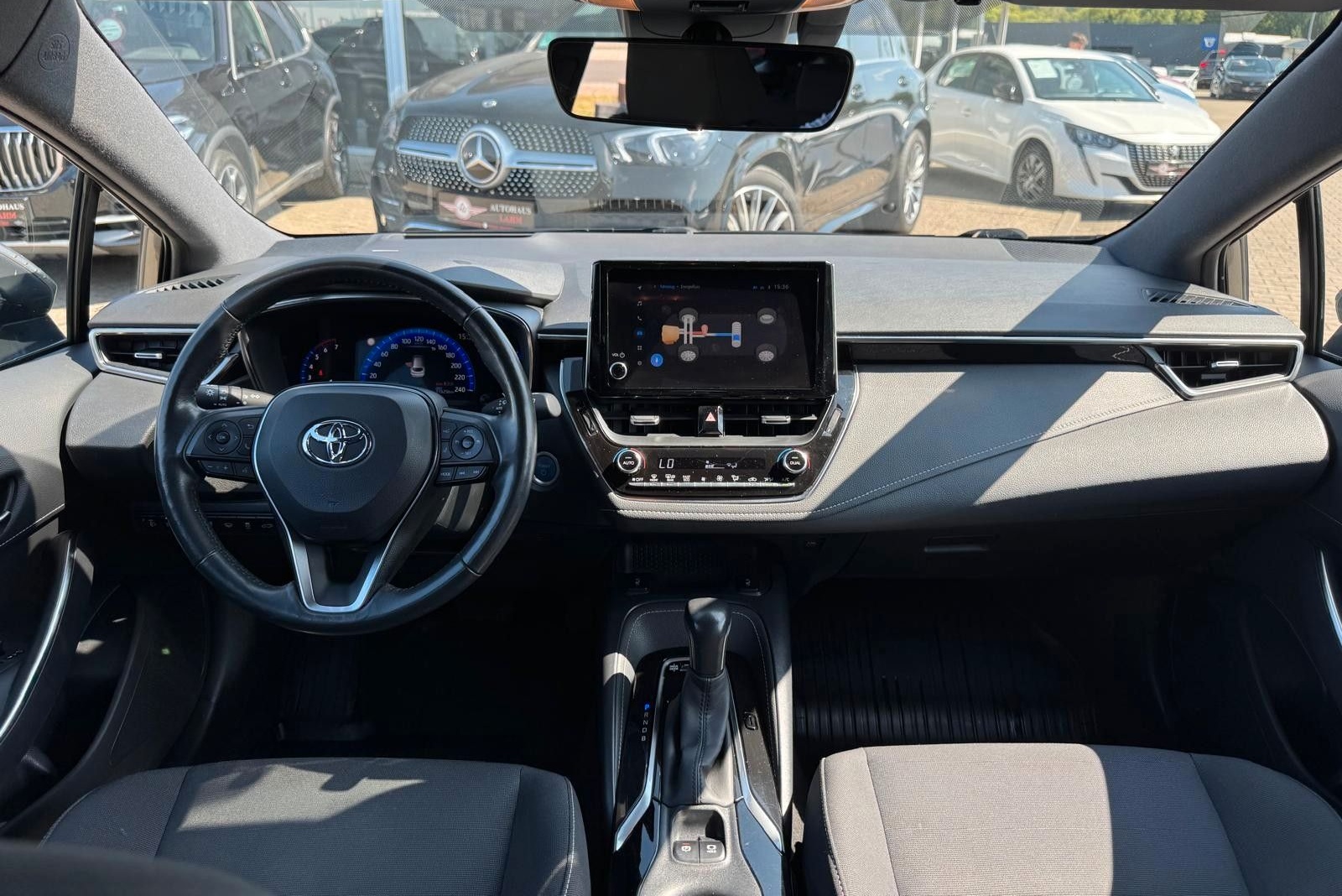 Toyota Corolla Touring Sports Hybrid Business Edition foto 13